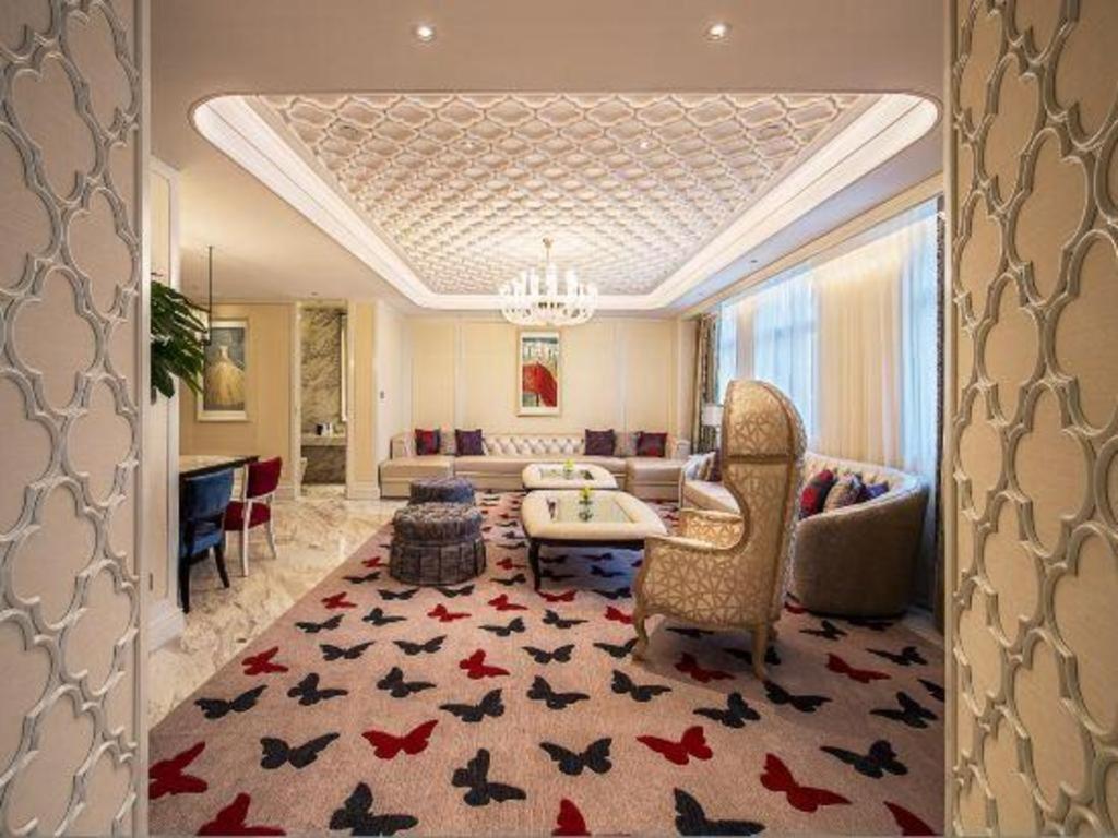The Qube Hotel Nanchang East Exterior photo